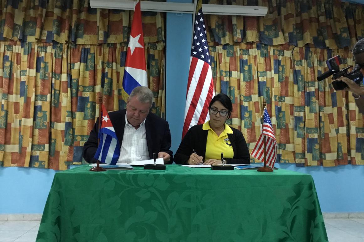 HRI and the Cuban national aquarium sign a partnership agreement