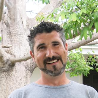 Dr. Nuno Simoes